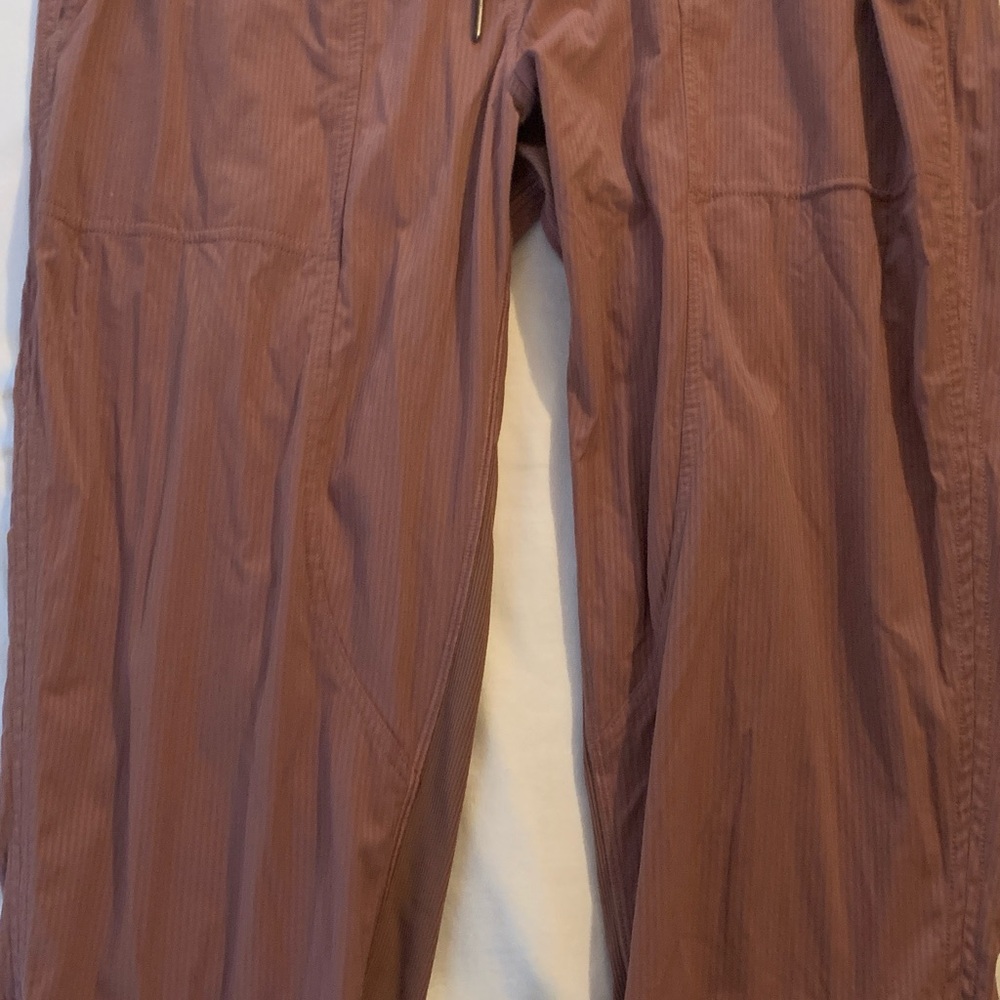 Lululemon Dance Studio Java Brown Joggers 17in Fl… - image 7